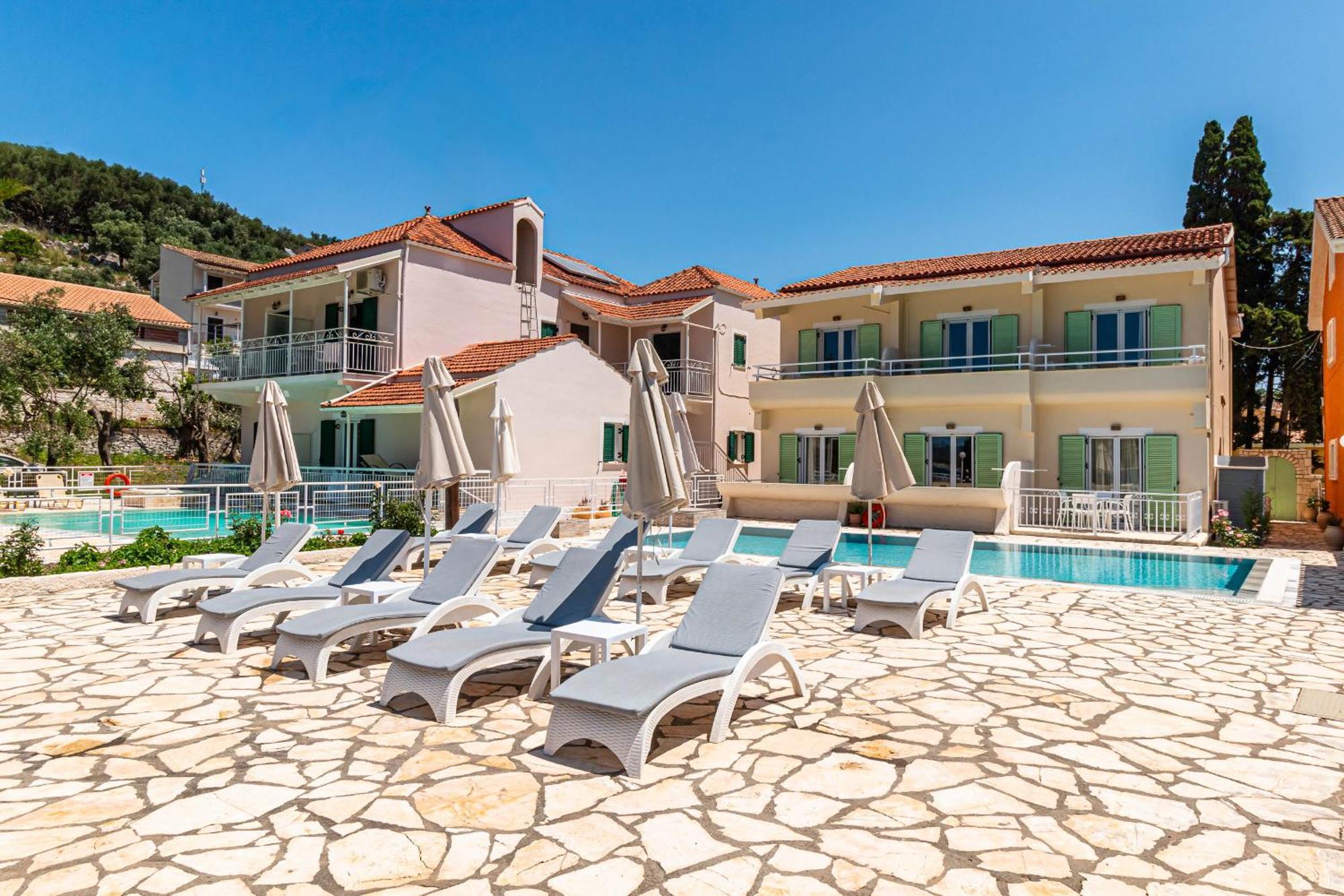 Serenity House Kassiopi Esterno foto